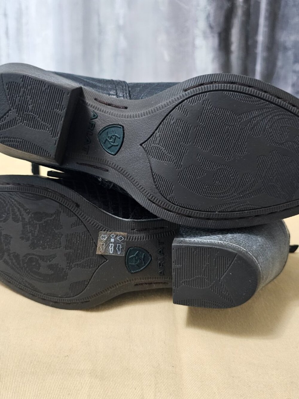 Ariat Western Booties Black Leather Snake Print Silver Buckle Women’s Size 6.5 - Picture 6 of 7